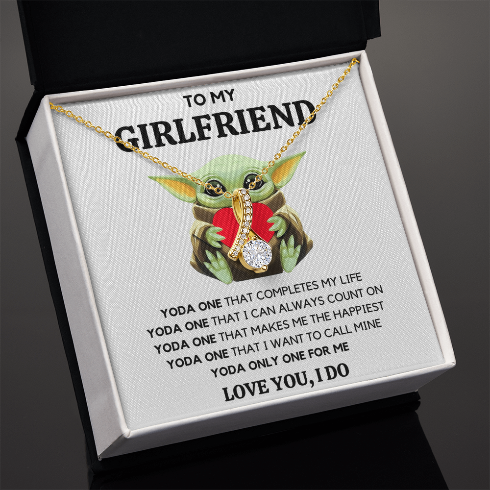 TO MY GIRLFRIEND ALLURING NECKLACE