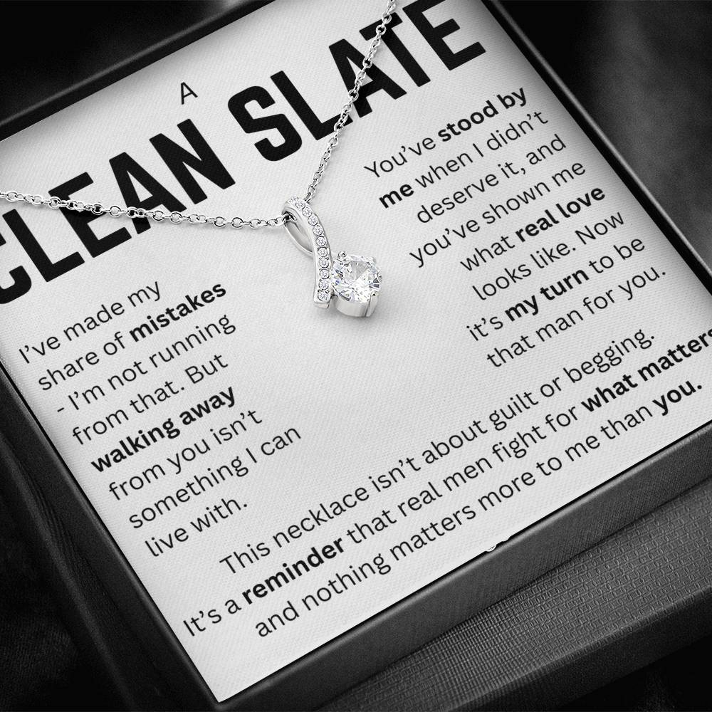 APOLOGY A CLEAN SLATE ALLURING NECKLACE GIFT SET
