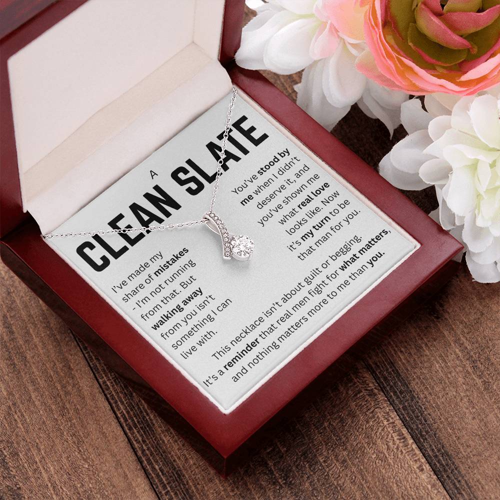 APOLOGY A CLEAN SLATE ALLURING NECKLACE GIFT SET