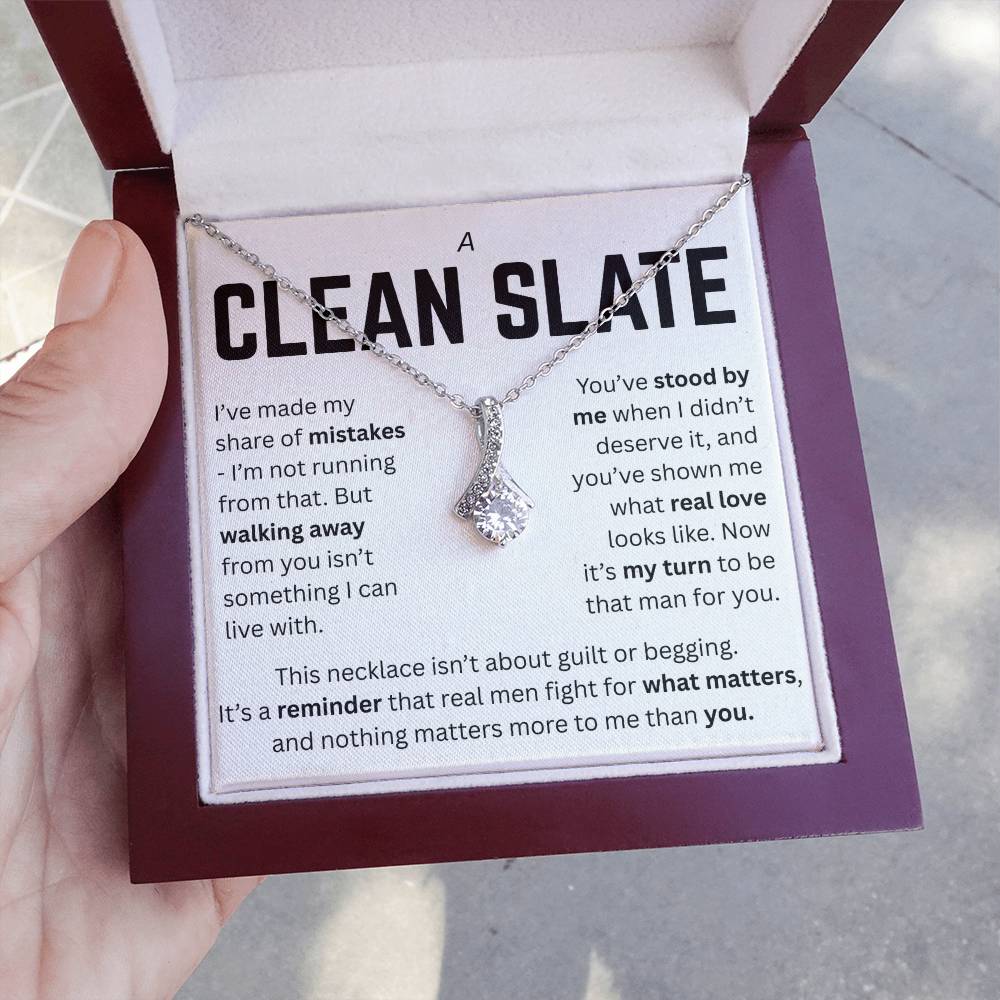APOLOGY A CLEAN SLATE ALLURING NECKLACE GIFT SET