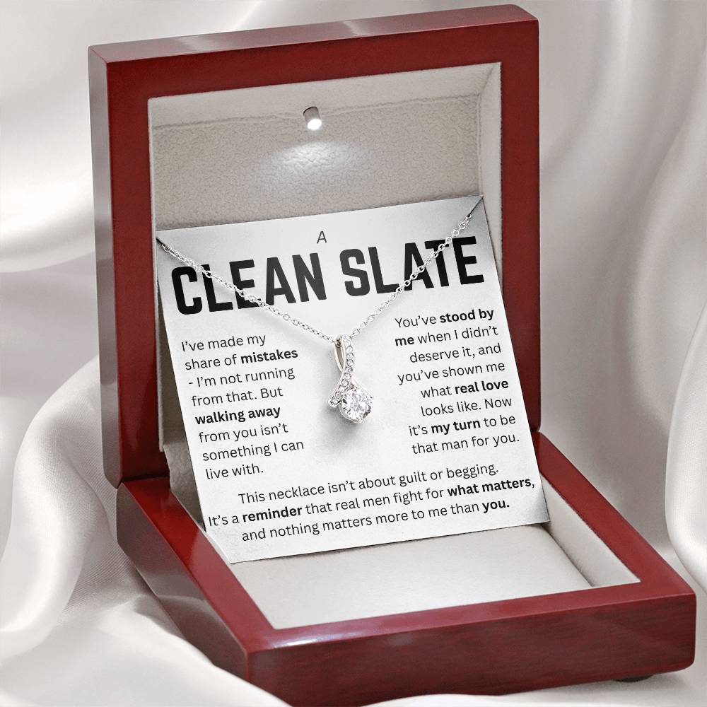 APOLOGY A CLEAN SLATE ALLURING NECKLACE GIFT SET