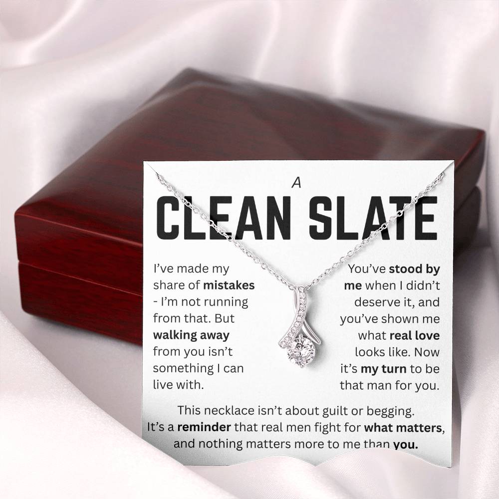 APOLOGY A CLEAN SLATE ALLURING NECKLACE GIFT SET
