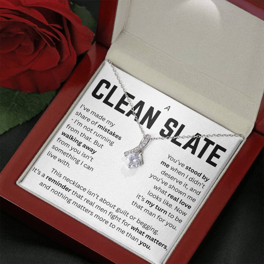 APOLOGY A CLEAN SLATE ALLURING NECKLACE GIFT SET