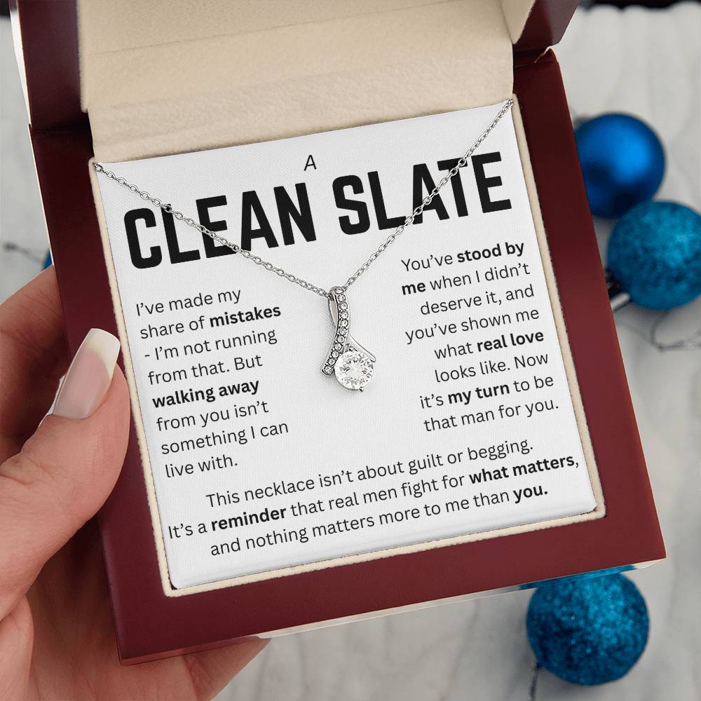 APOLOGY A CLEAN SLATE ALLURING NECKLACE GIFT SET