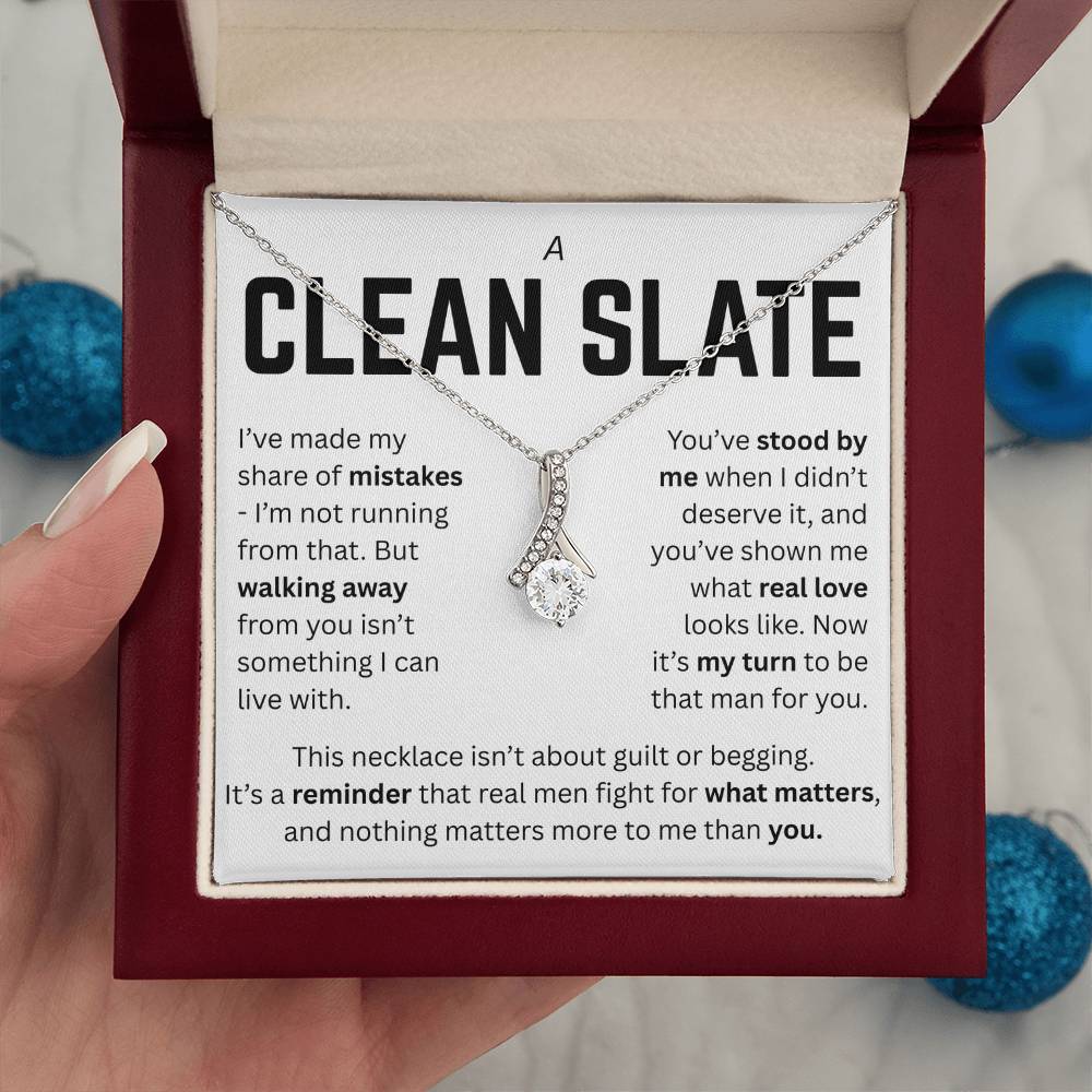 APOLOGY A CLEAN SLATE ALLURING NECKLACE GIFT SET