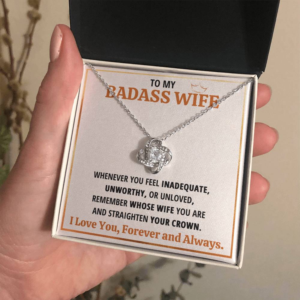 BADASS WIFE LOVE KNOT NECKLACE GIFT SET