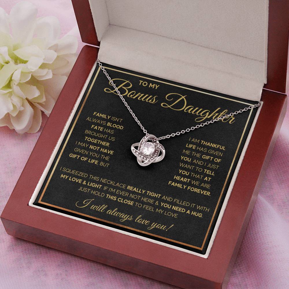 TO MY BONUS DAUGHTER GOLD FATE KNOT NECKLACE GIFT SET