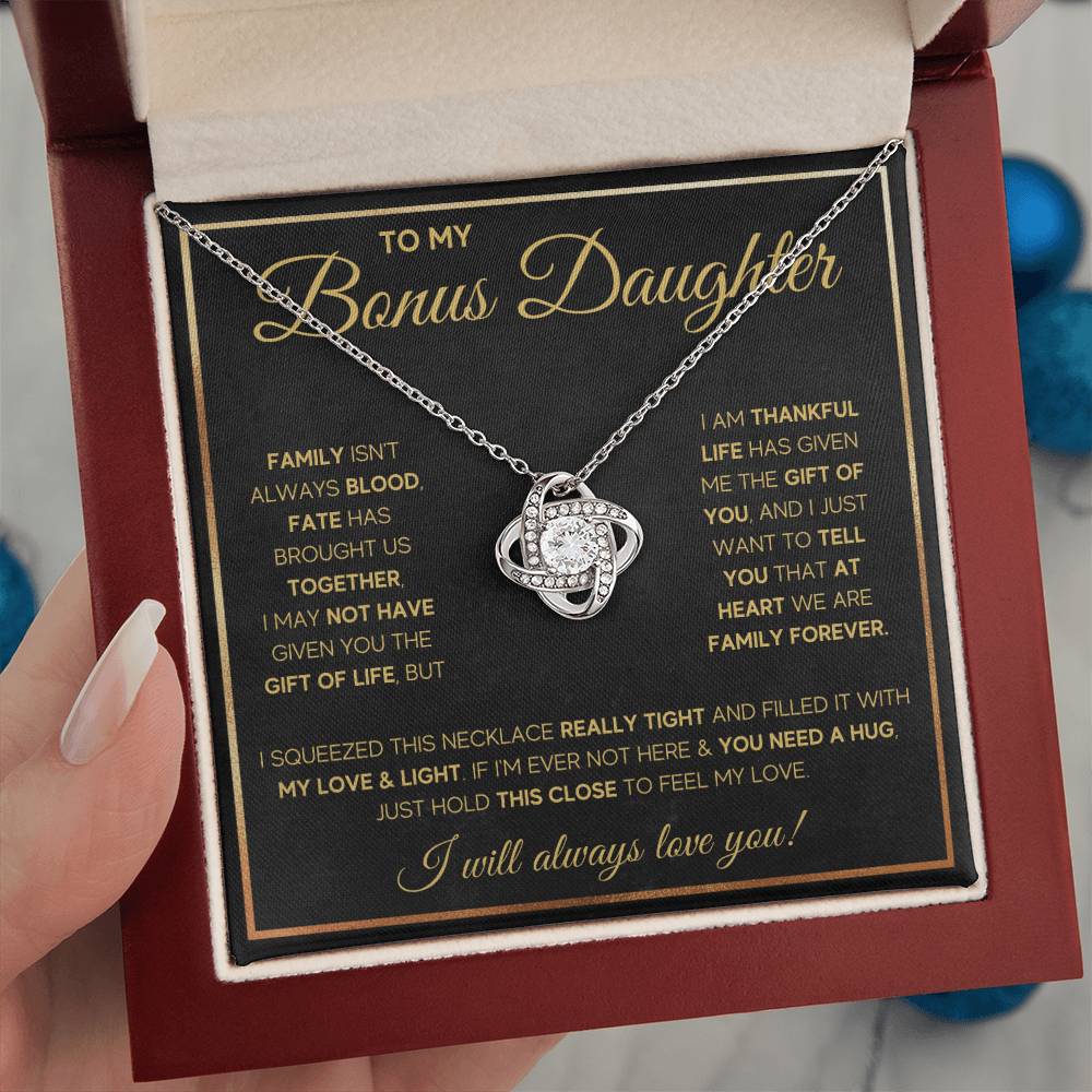 TO MY BONUS DAUGHTER GOLD FATE KNOT NECKLACE GIFT SET