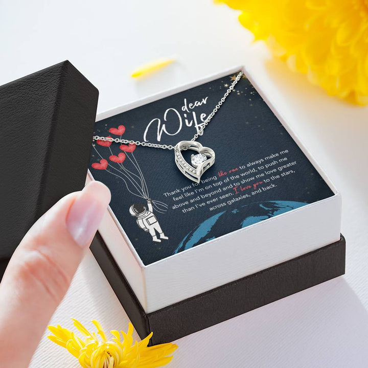 DEAR WIFE "STARS" HEART NECKLACE GIFT SET - ON CLOUD NINE GIFTS