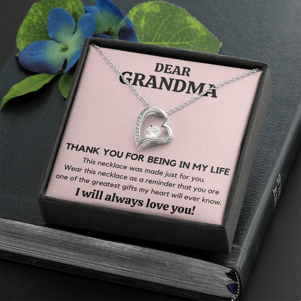 DEAR GRANDMA MY LIFE HEART NECKLACE GIFT SET - ON CLOUD NINE GIFTS