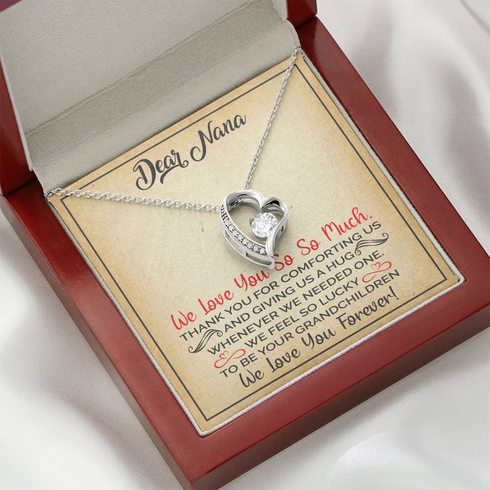 DEAR NANA "HUG" HEART NECKLACE GIFT SET - ON CLOUD NINE GIFTS