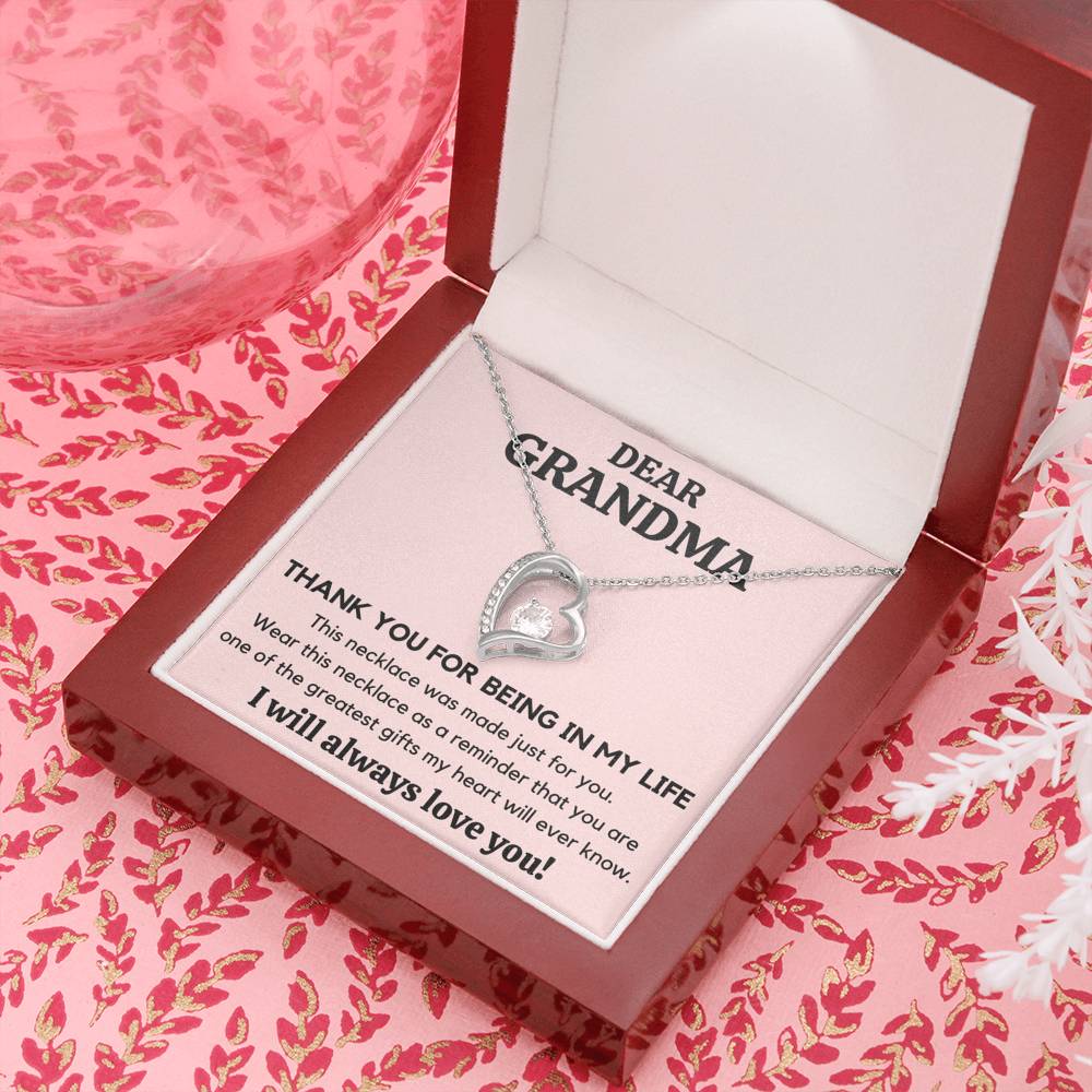 DEAR GRANDMA MY LIFE HEART NECKLACE GIFT SET - ON CLOUD NINE GIFTS