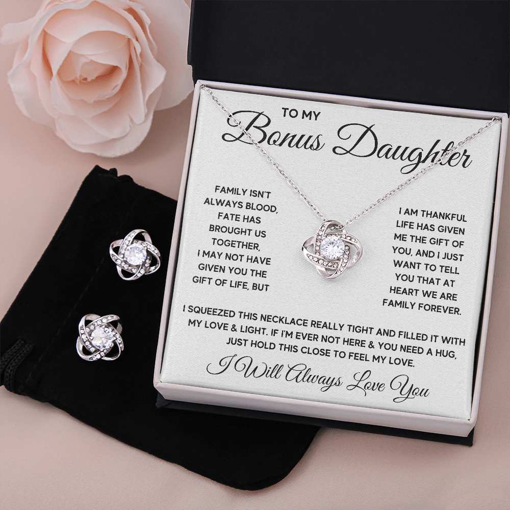 Fate Squeezed Knot Box with Earrings - ON CLOUD NINE GIFTS