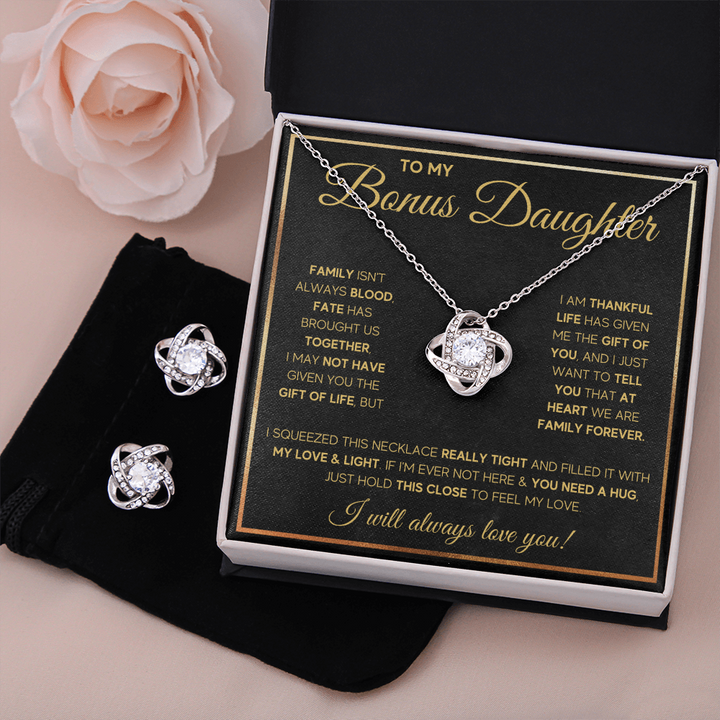 Step top daughter necklaces