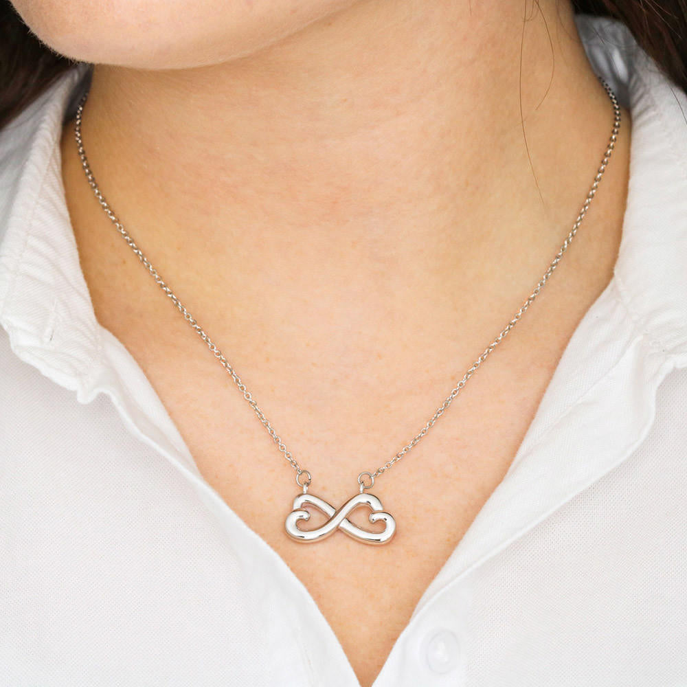 OUR LOVE KNOWS NO DISTANCE INFINITY NECKLACE | MESSAGE CARD | GIFT BOX - ON CLOUD NINE GIFTS