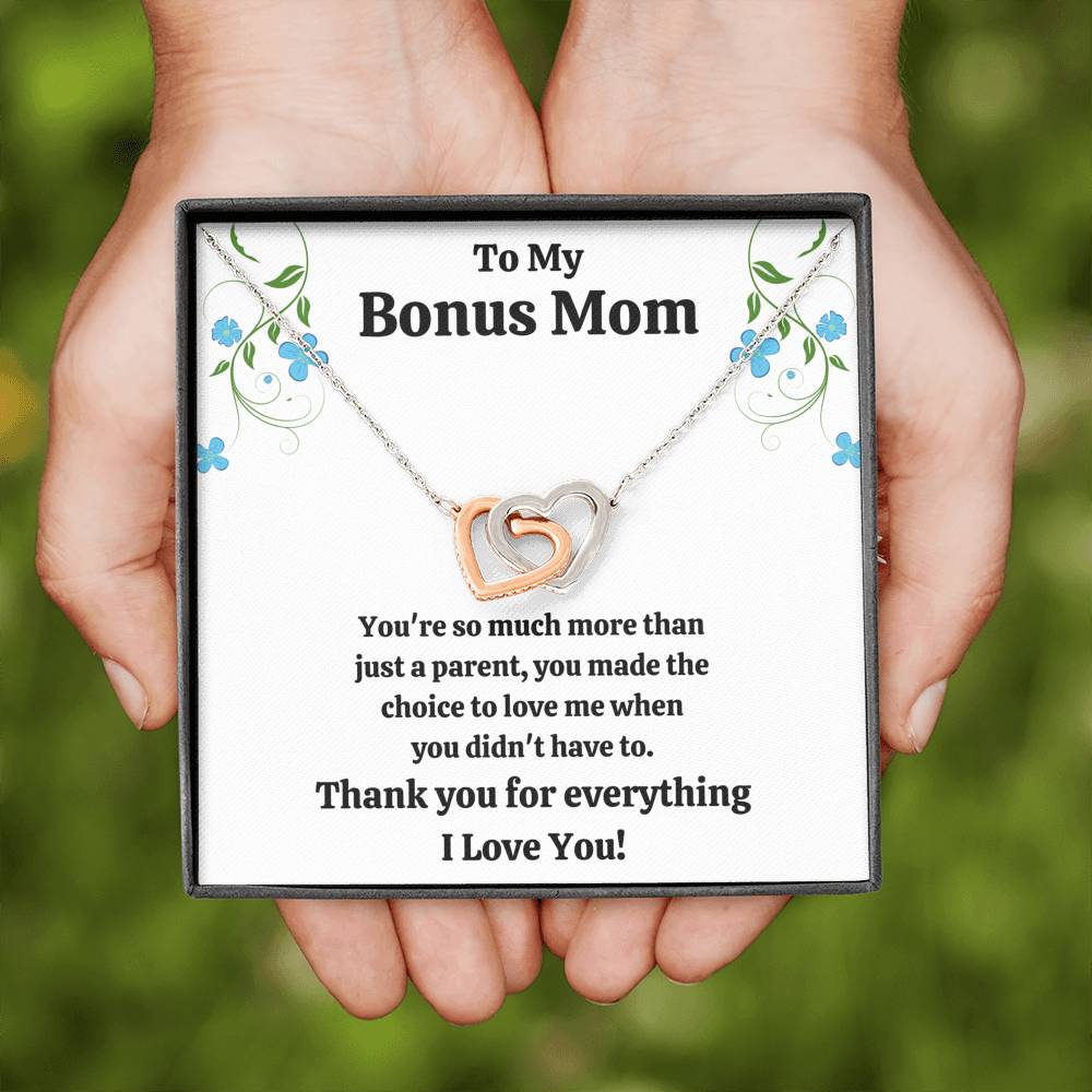 TO MY BONUS MOM "CHOICE TO LOVE ME" INTERLOCKING HEARTS NECKLACE GIFT SET - ON CLOUD NINE GIFTS