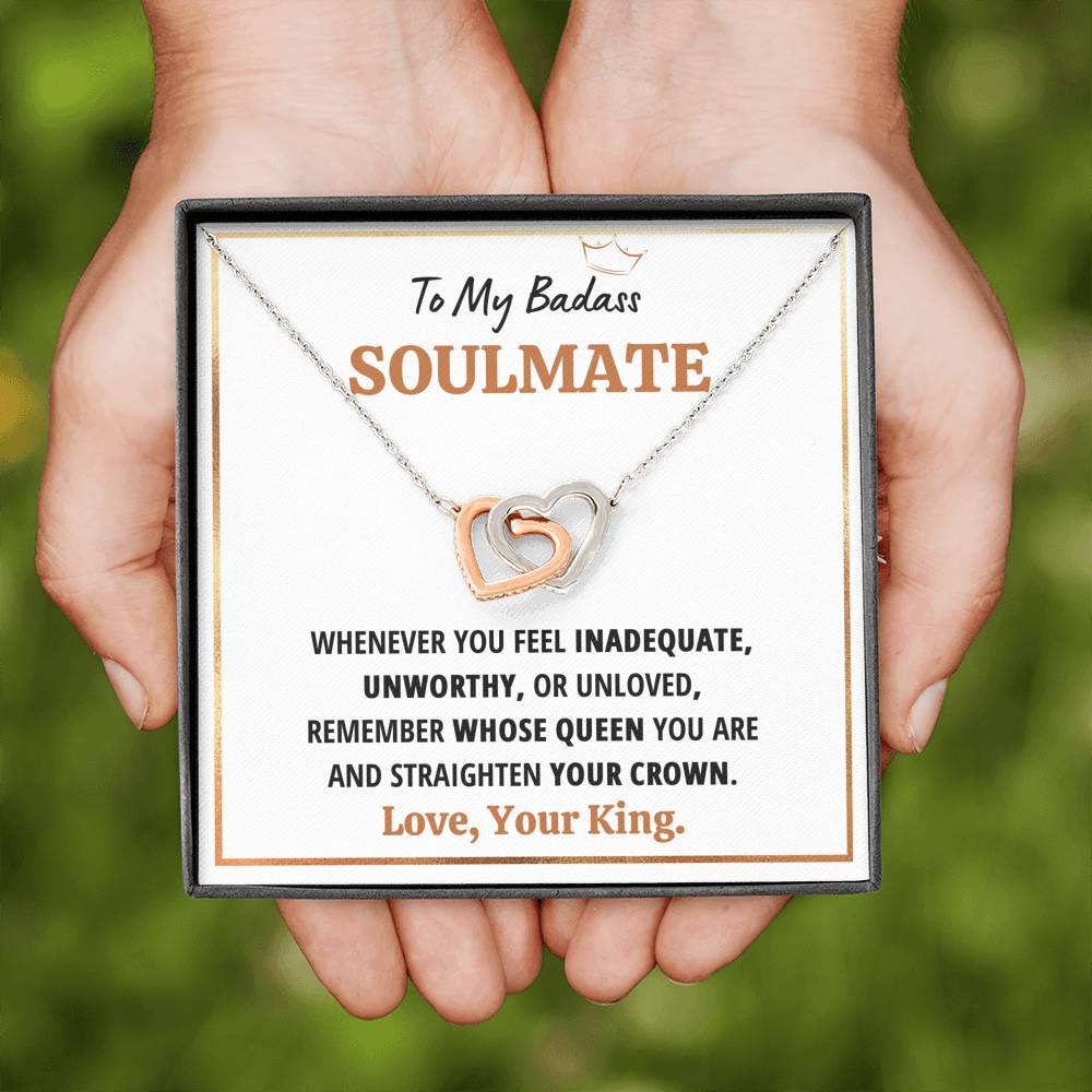 TO MY BADASS SOULMATE QUEEN INTERLOCKING HEARTS NECKLACE GIFT SET - ON CLOUD NINE GIFTS
