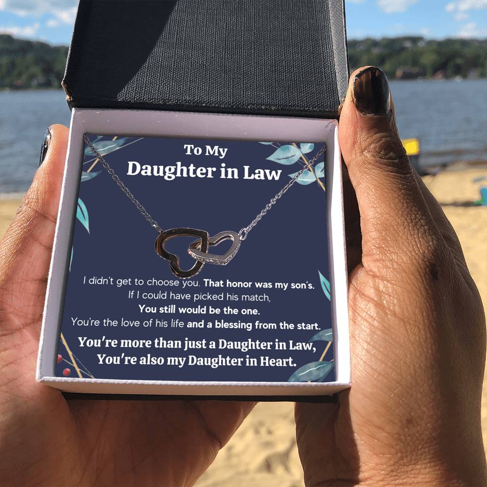 TO MY DAUGHTER IN LAW HONOR FRAME INTERLOCKING NECKLACE GIFT SET - ON CLOUD NINE GIFTS