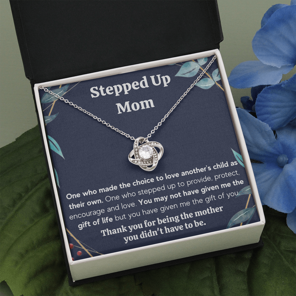 STEPPED UP MOM LOVE KNOT NECKLACE GIFT SET - ON CLOUD NINE GIFTS