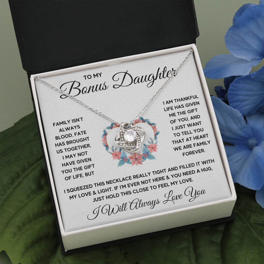 BONUS DAUGHTER LIFE SQUEEZE LOVE KNOT NECKLACE GIFT SET - ON CLOUD NINE GIFTS