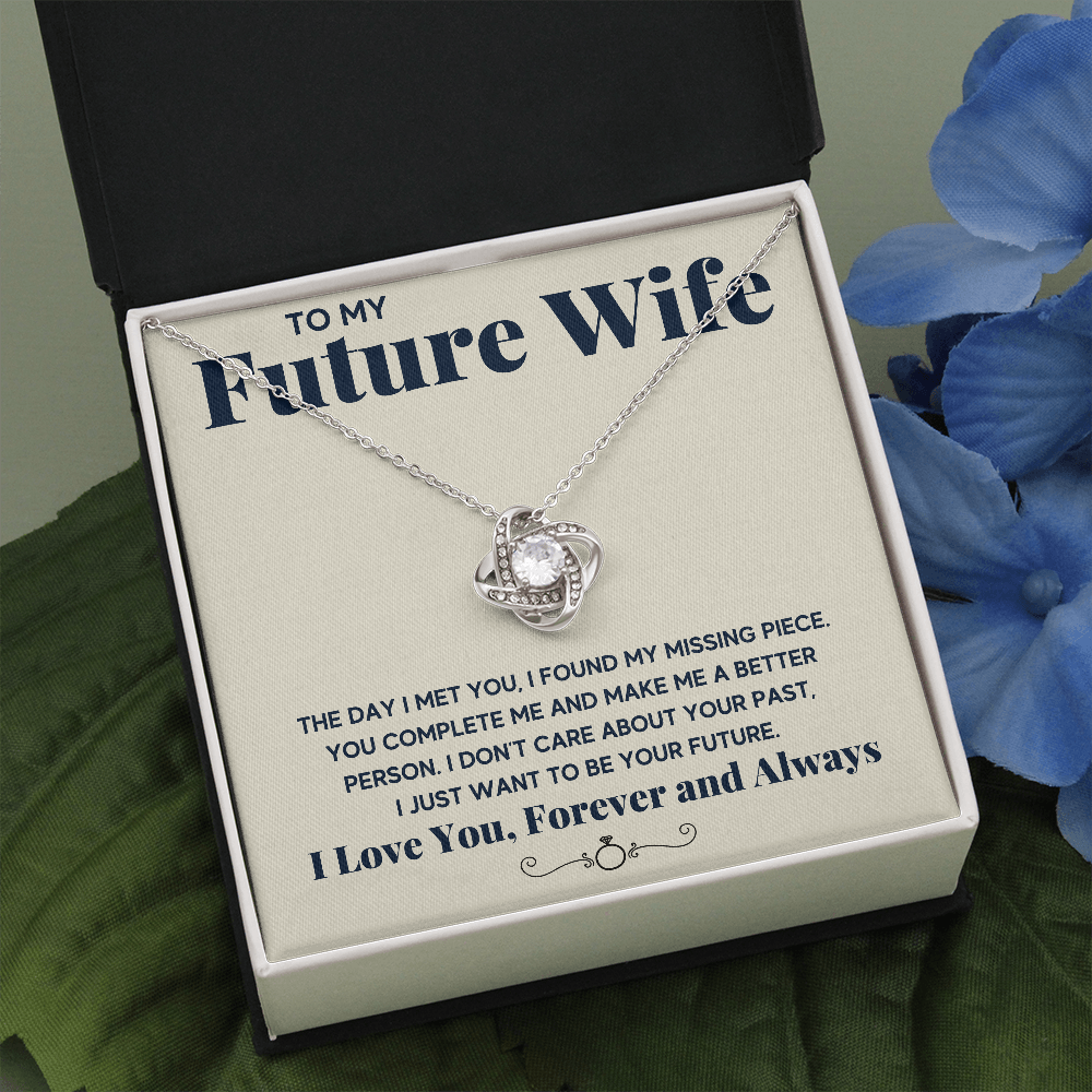Cream Future Knot - ON CLOUD NINE GIFTS