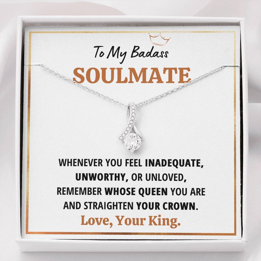 TO MY BADASS SOULMATE QUEEN ALLURING BEAUTY NECKLACE GIFT SET - ON CLOUD NINE GIFTS