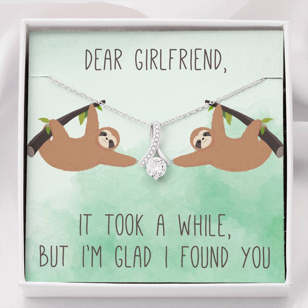 DEAR GIRLFRIEND "A WHILE" ALLURING BEAUTY NECKLACE GIFT SET - ON CLOUD NINE GIFTS