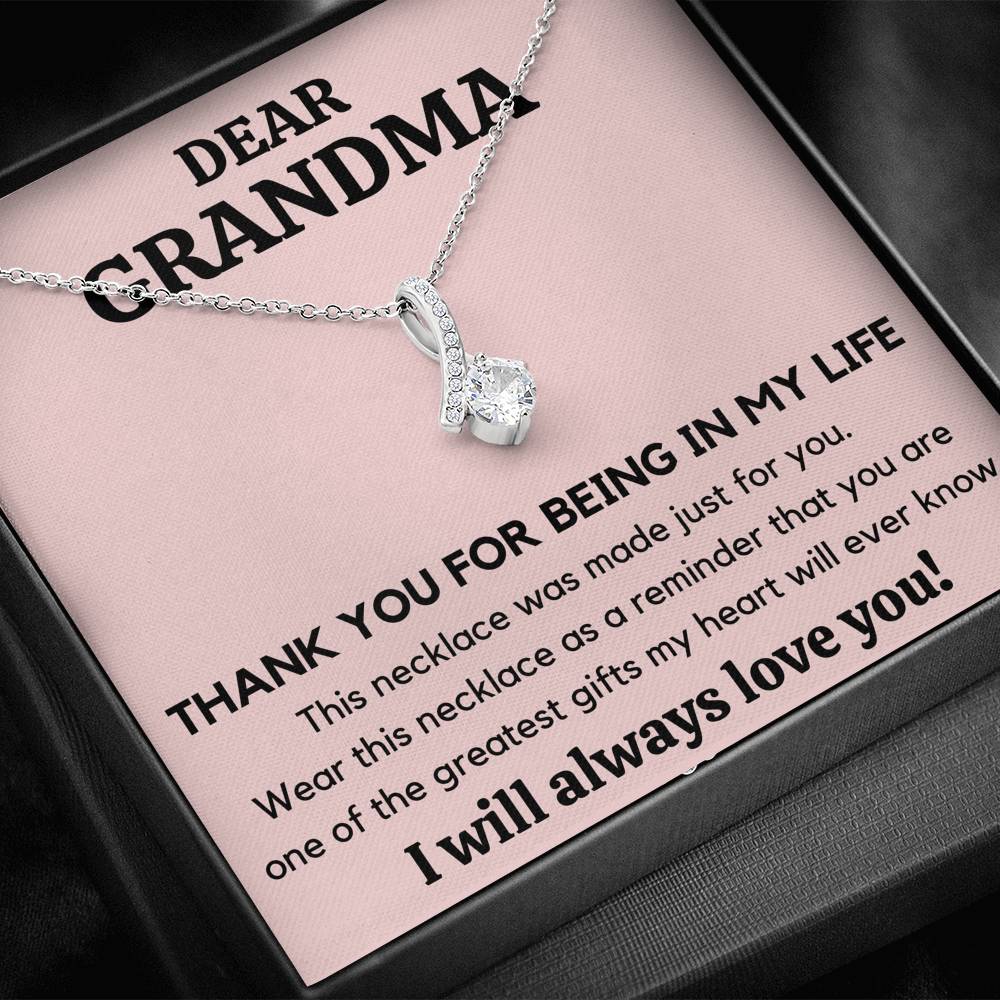 DEAR GRANDMA MY LIFE ALLURING BEAUTY NECKLACE GIFT SET - ON CLOUD NINE GIFTS