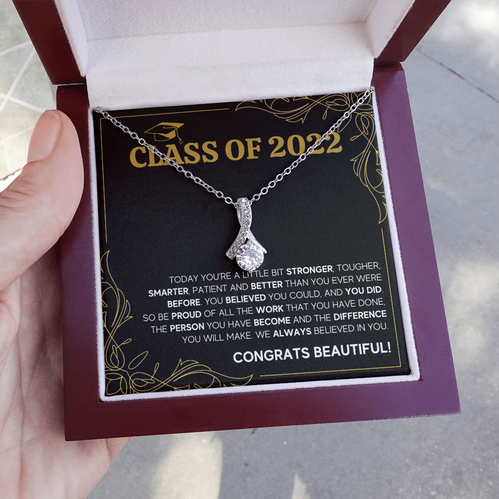 CLASS OF 2022 ALLURING BEAUTY NECKLACE GIFT SET - ON CLOUD NINE GIFTS