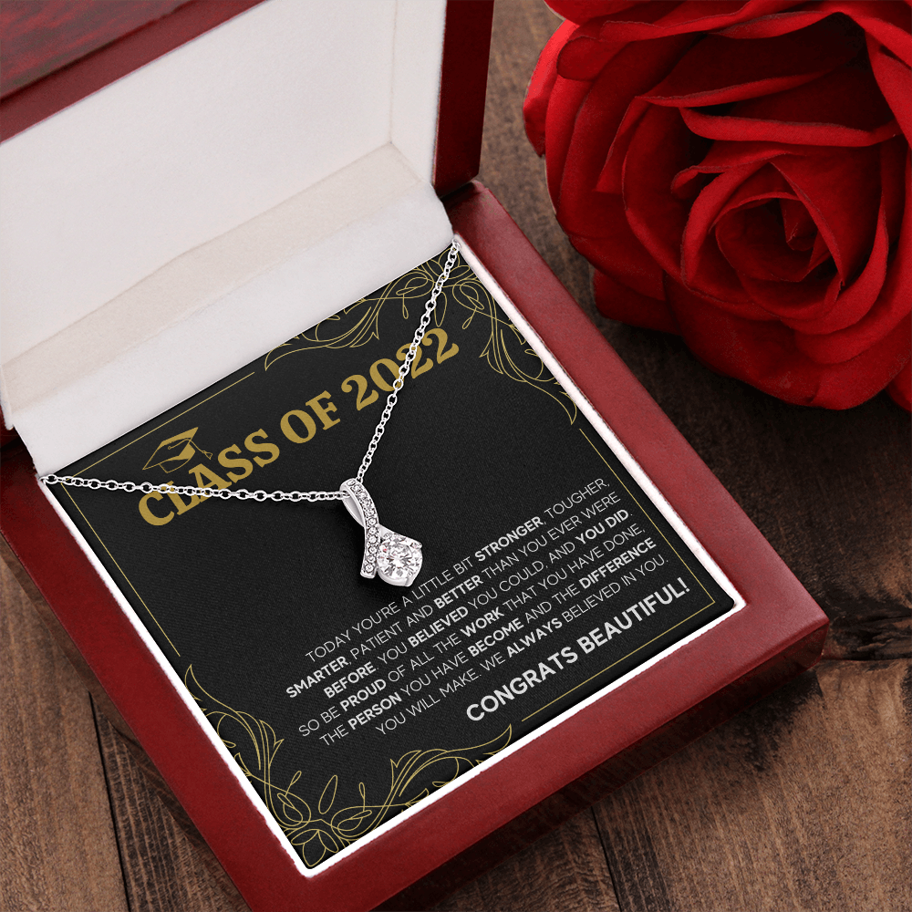 CLASS OF 2022 ALLURING BEAUTY NECKLACE GIFT SET - ON CLOUD NINE GIFTS