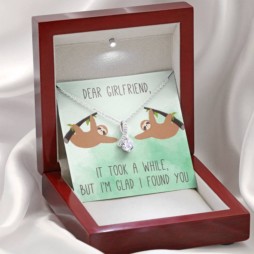 DEAR GIRLFRIEND "A WHILE" ALLURING BEAUTY NECKLACE GIFT SET - ON CLOUD NINE GIFTS