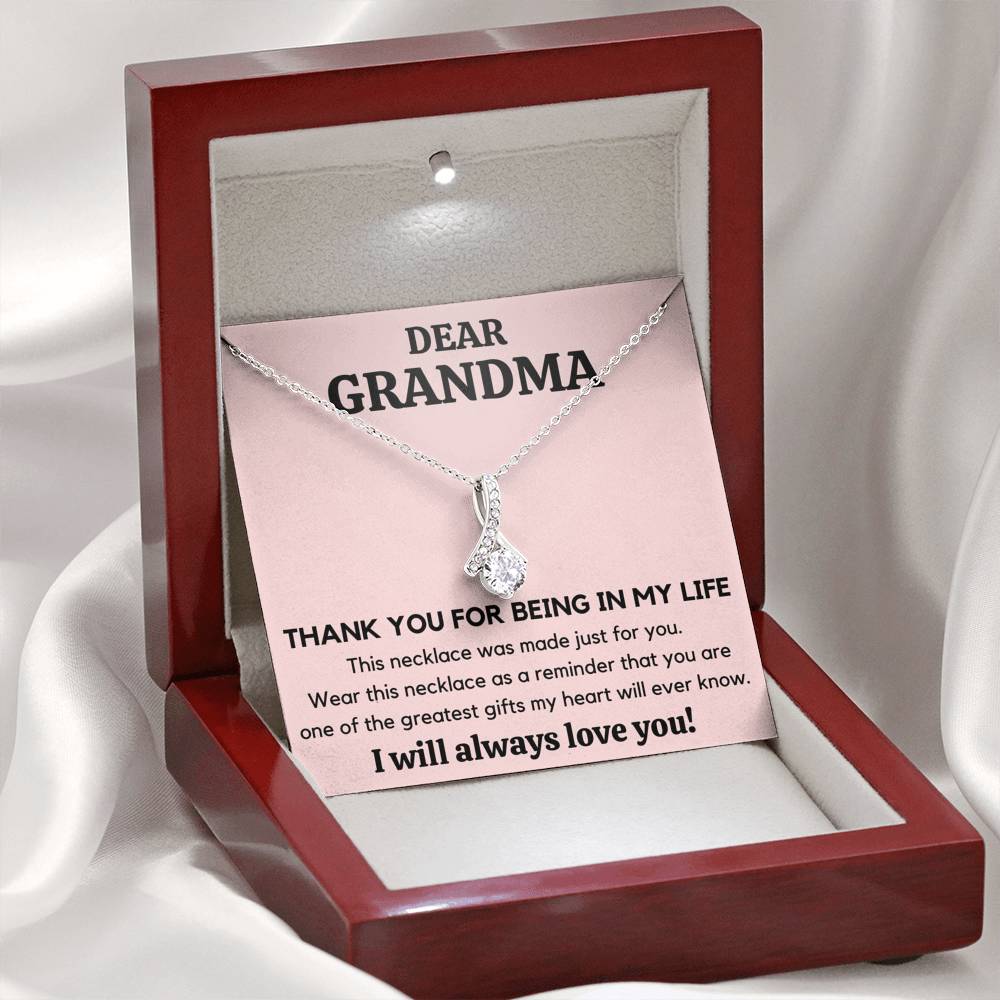 DEAR GRANDMA MY LIFE ALLURING BEAUTY NECKLACE GIFT SET - ON CLOUD NINE GIFTS