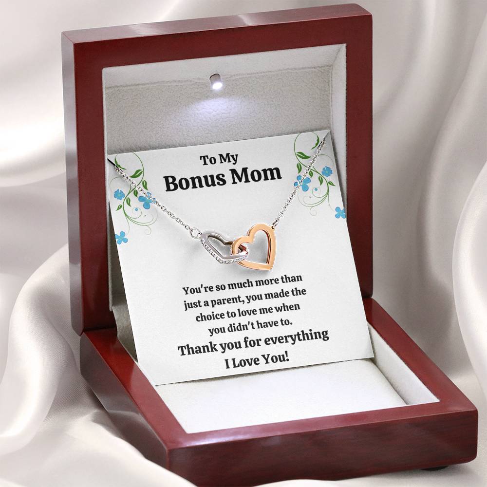 TO MY BONUS MOM "CHOICE TO LOVE ME" INTERLOCKING HEARTS NECKLACE GIFT SET - ON CLOUD NINE GIFTS