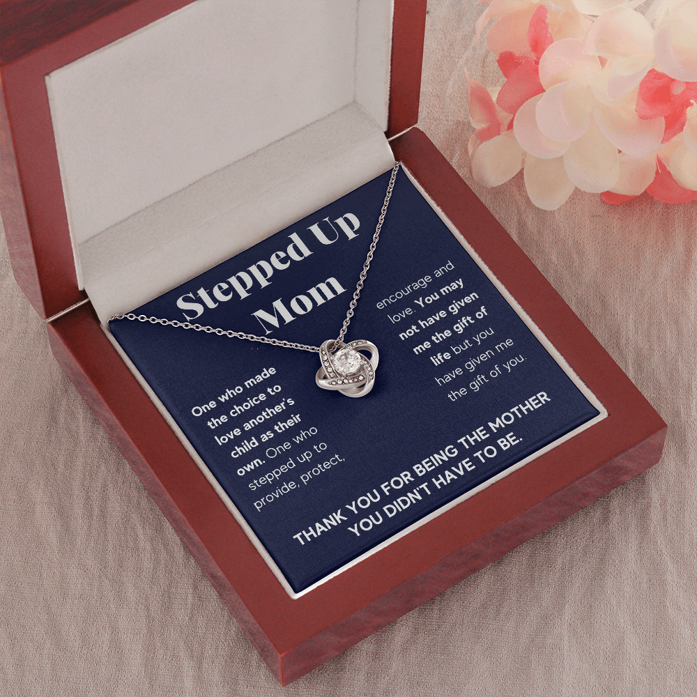 Gold Fate Knot - ON CLOUD NINE GIFTS
