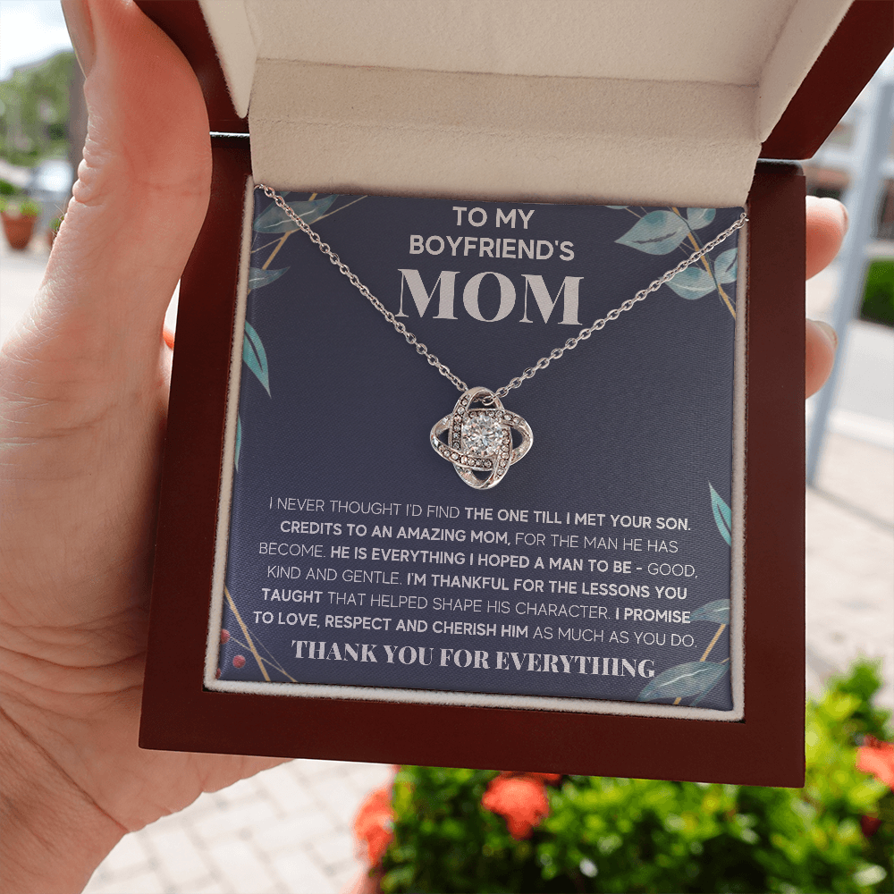 TO MY BOYFRIEND'S MOM LESSONS LOVE KNOT NECKLACE GIFT SET - ON CLOUD NINE GIFTS